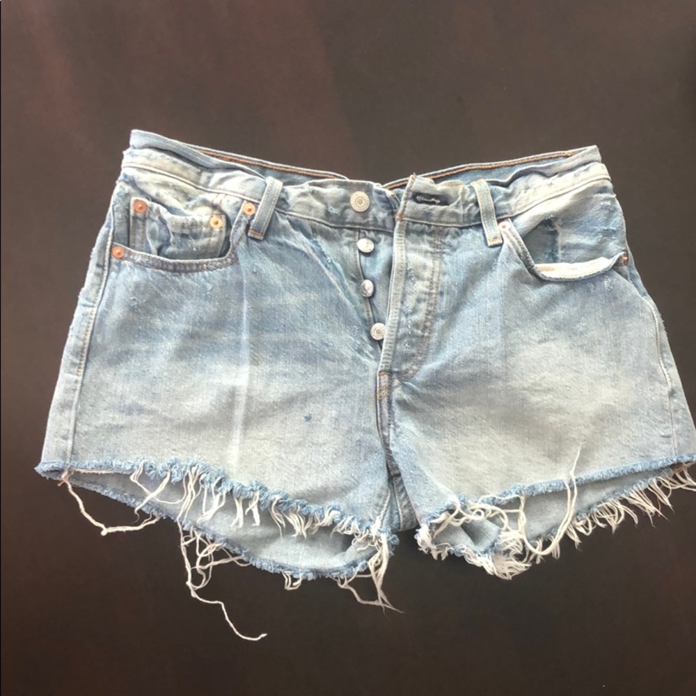 Authentic Levi’s 501 denim shorts